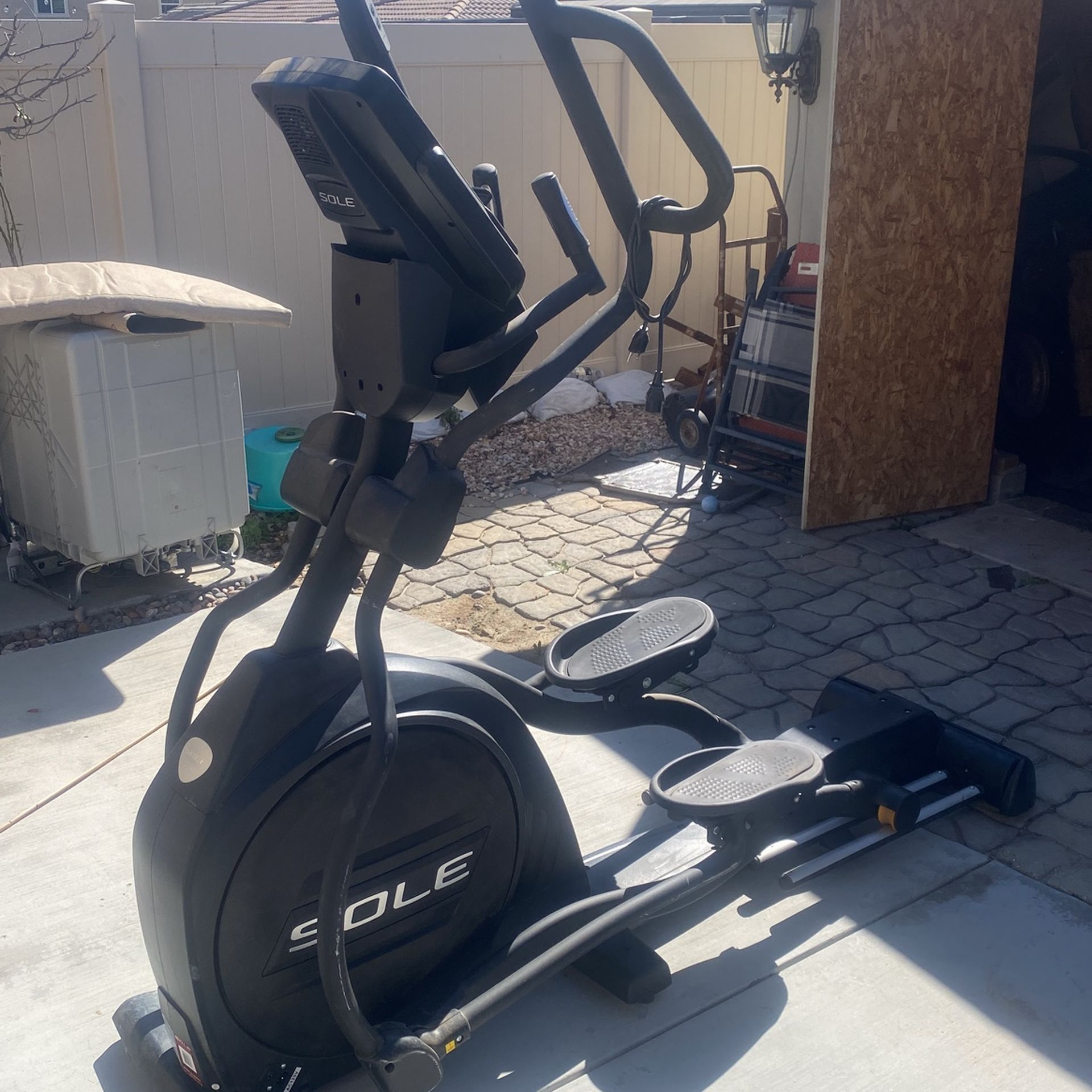 Elliptical Sole
