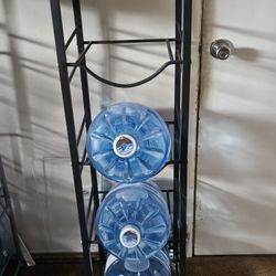 4/5 Gallon Water Jug Rack