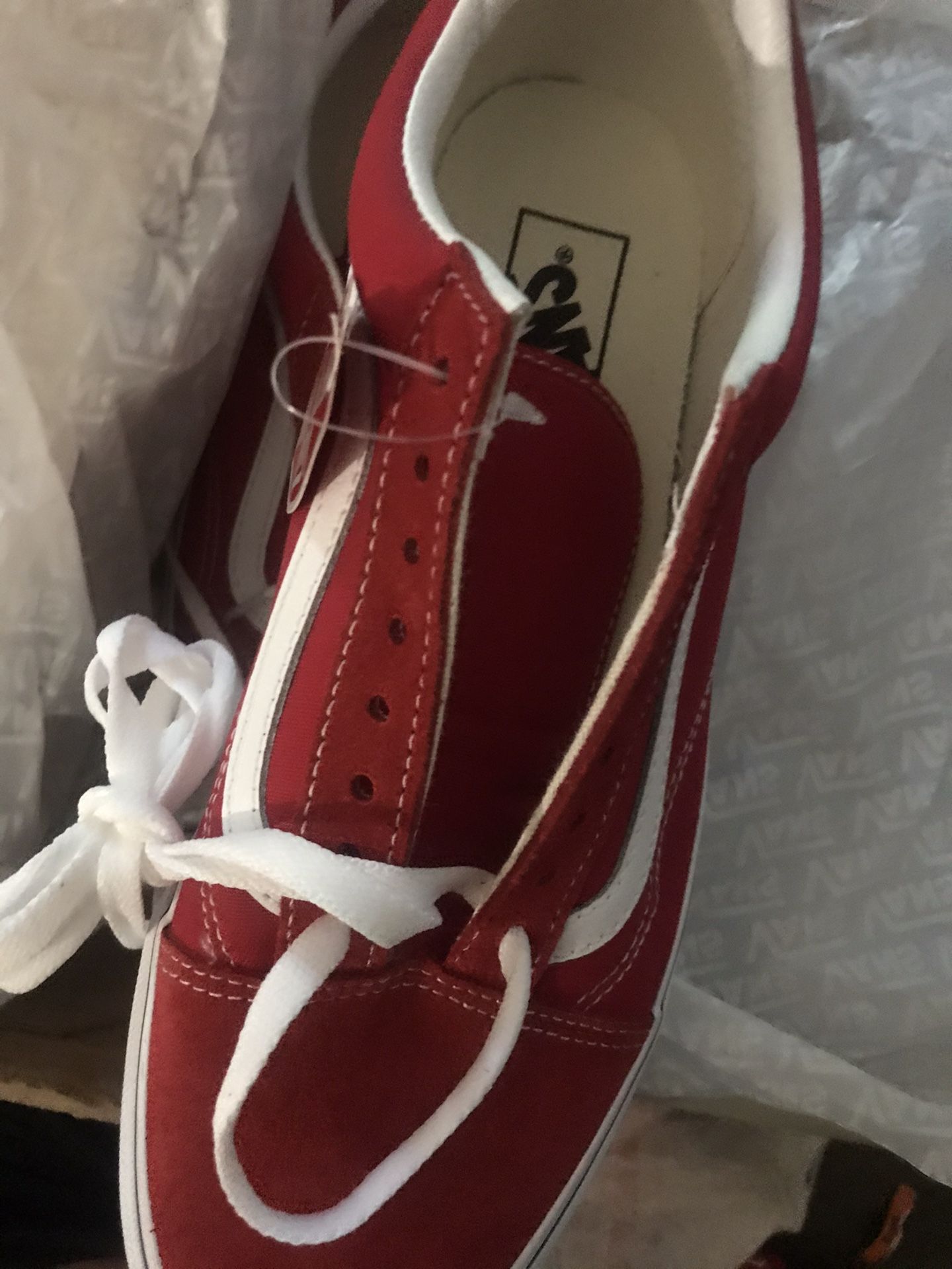 Red 8.5 vans