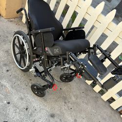 Wheelchair 