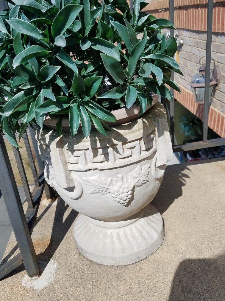 Ceramic vase for outside