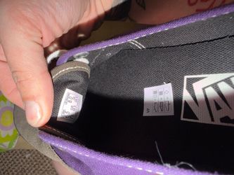 Vans size 6.5 men - 8 woman