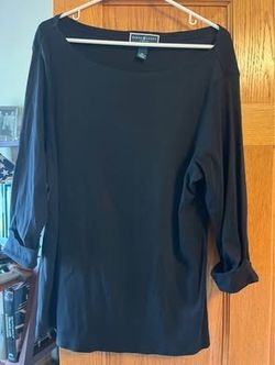 Women’s Karen Scott XL wide neck top like new