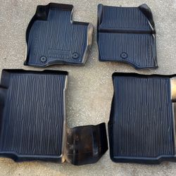 2016-2019  Ford Explorer All Weather Mats Ford OEM