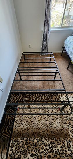 Twin Size Metal Bed Frame
