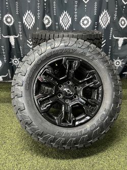 2025 Chevy Silverado ZR2 6 Lug 18 Inch OEM Wheels