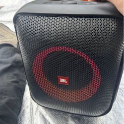 JBL PartyBox Encore Essential 