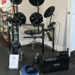 Drum Set / Kit