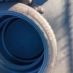 2 llantas 265 40 R22 Michelin Pilot Sport All Season 4