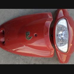 Scooter 50cc . Head Light Cover