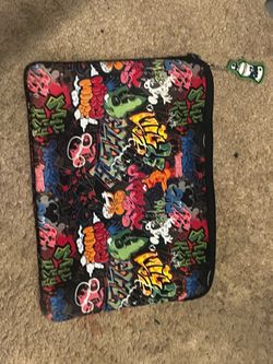 Mickey Mouse Graffiti Street Art Laptop Sleeve 13–14"