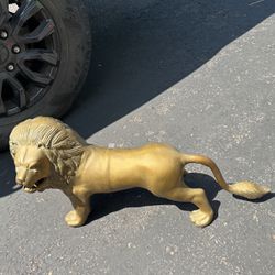 Large Brass Lion 