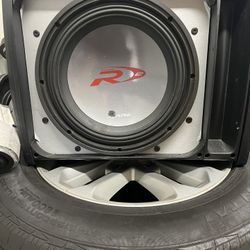 Alpine Type R12 In Box With Alpine V Power MRP-M1000 Amp.