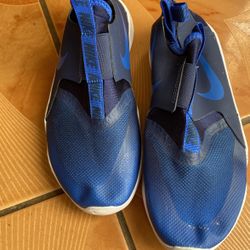 Nike Size 5/5