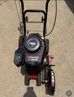 Troy Bilt gas Lawn Edger