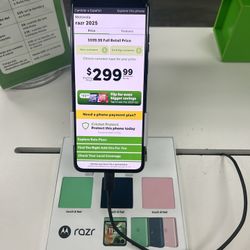 Motorola RAZR 2025 $299.99!@1405 Jupiter Rd