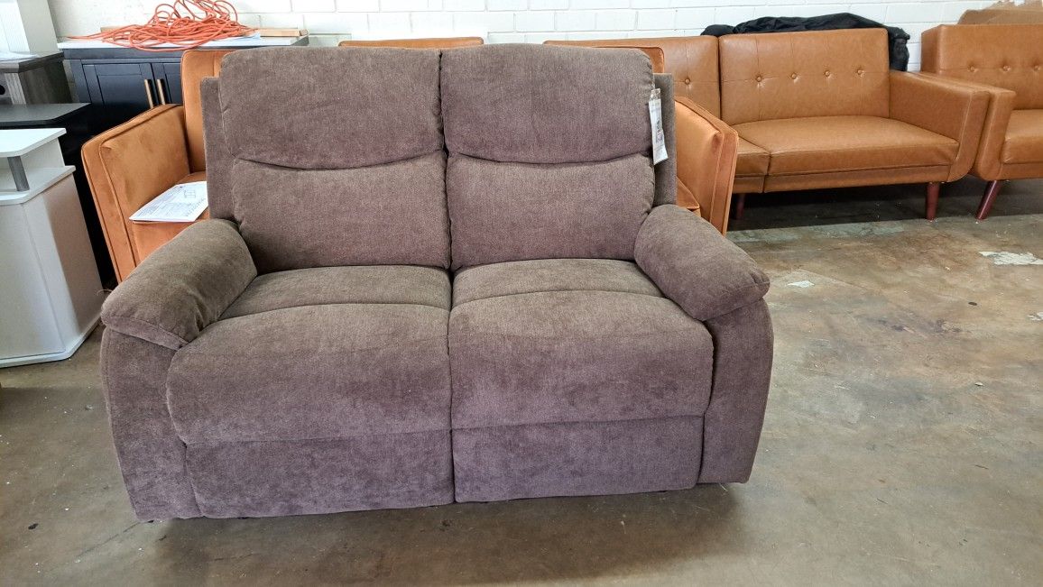 Read Descriptions 2 Seater Loveseat Recliner