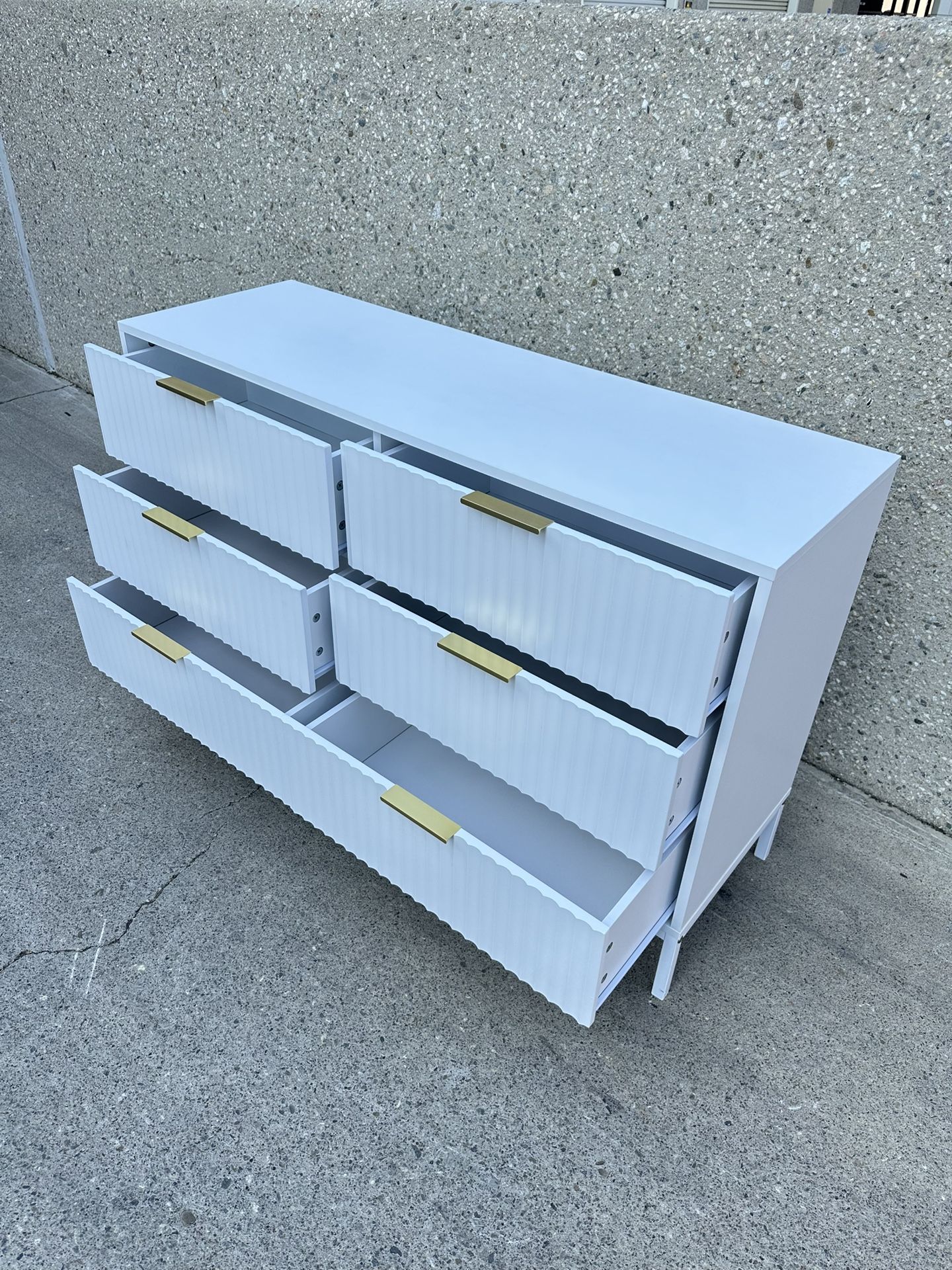 White 6 Drawer Storage Dresser