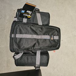 Lowepro Outback 200