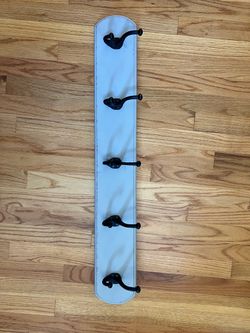 Wood Wall Hook Rack with 5 Black Hooks