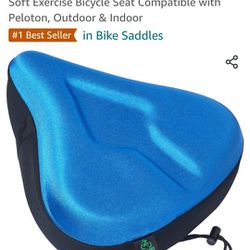 NEW WIDE BIKE GEL SEAT COVER.  👀 SEE PHOTOS.  CASH PICKUP ONLY 