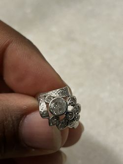 14kt White Gold Vintage Art deco Floral Diamond Ring