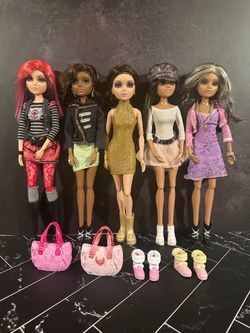 Moxie teens dolls