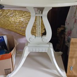 Lyre Harp Base Oval Accent Table