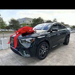 21* AMG Twin 5-Spoke Wheels with Black Accents