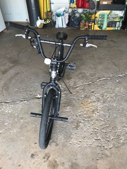 Mongoose bmx/stunt bike
