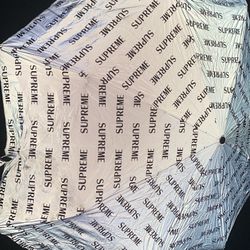 Supreme Umbrella 