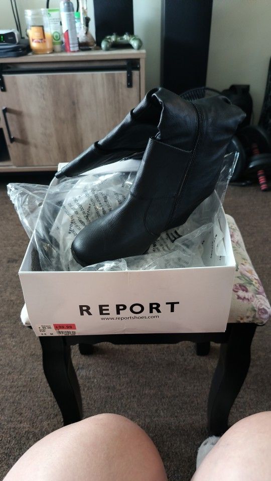 Boots Color Black