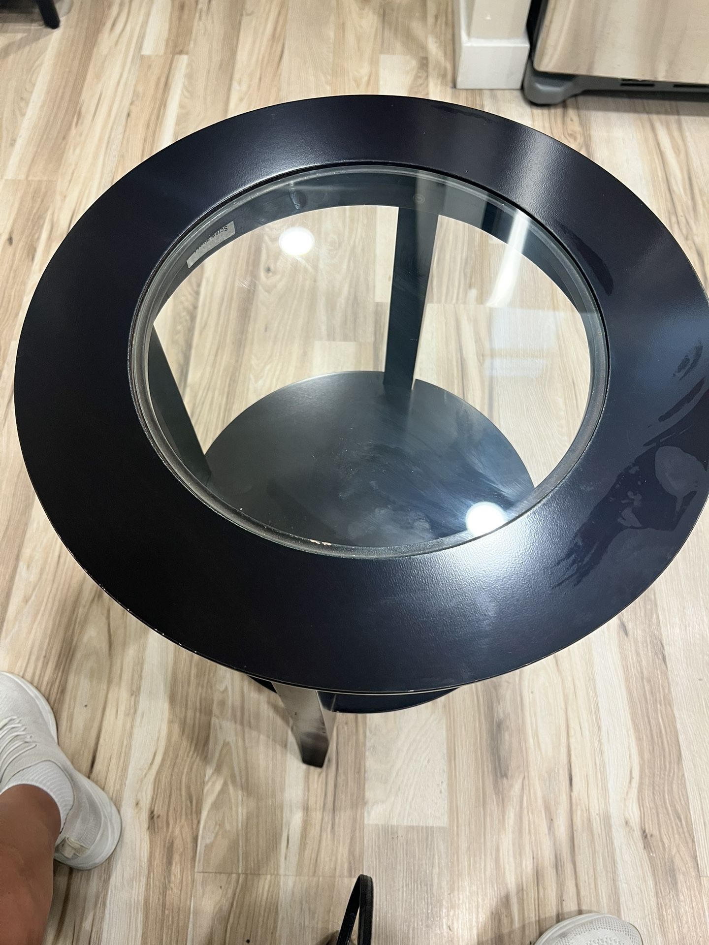 Round End Table