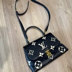 Louis Vuitton Purse 