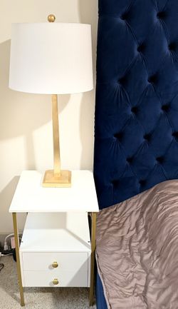 Set of 2 Nightstands + Matching Lamps – White & Gold Modern