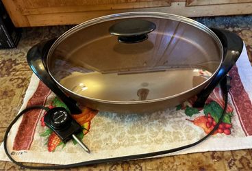 Presto Electric Skillet and Server
