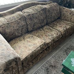 Free couch just needs to be picked up soon as possible