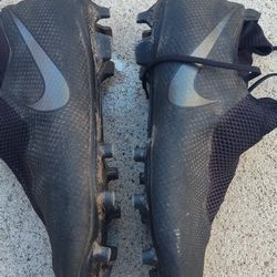 Nike Soccer Shoes Phantom Vsn.