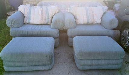 Oversized chairs and ottomans