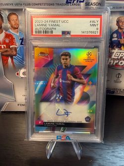 Lamine Yamal Topps Finest UCC Auto PSA 9 Soccer Card 2023-24