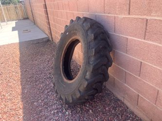 TIRE FLIPPING CROSSFIT BIG TIRE 162 pounds strong man