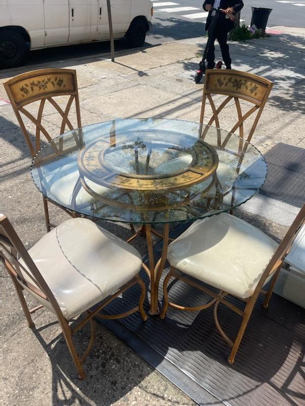 Metal Kitchen Table With Glass Top And 4 Chairs 