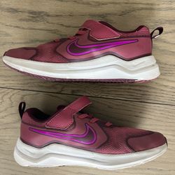 NIKE kids Shoes Sneakers Beet Burgundy Sz 3 Boys Girls