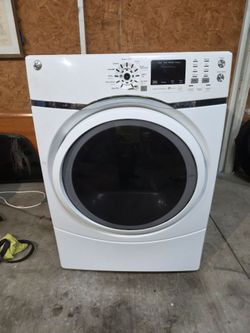 GE Electric Dryer with steam option EX LARGE