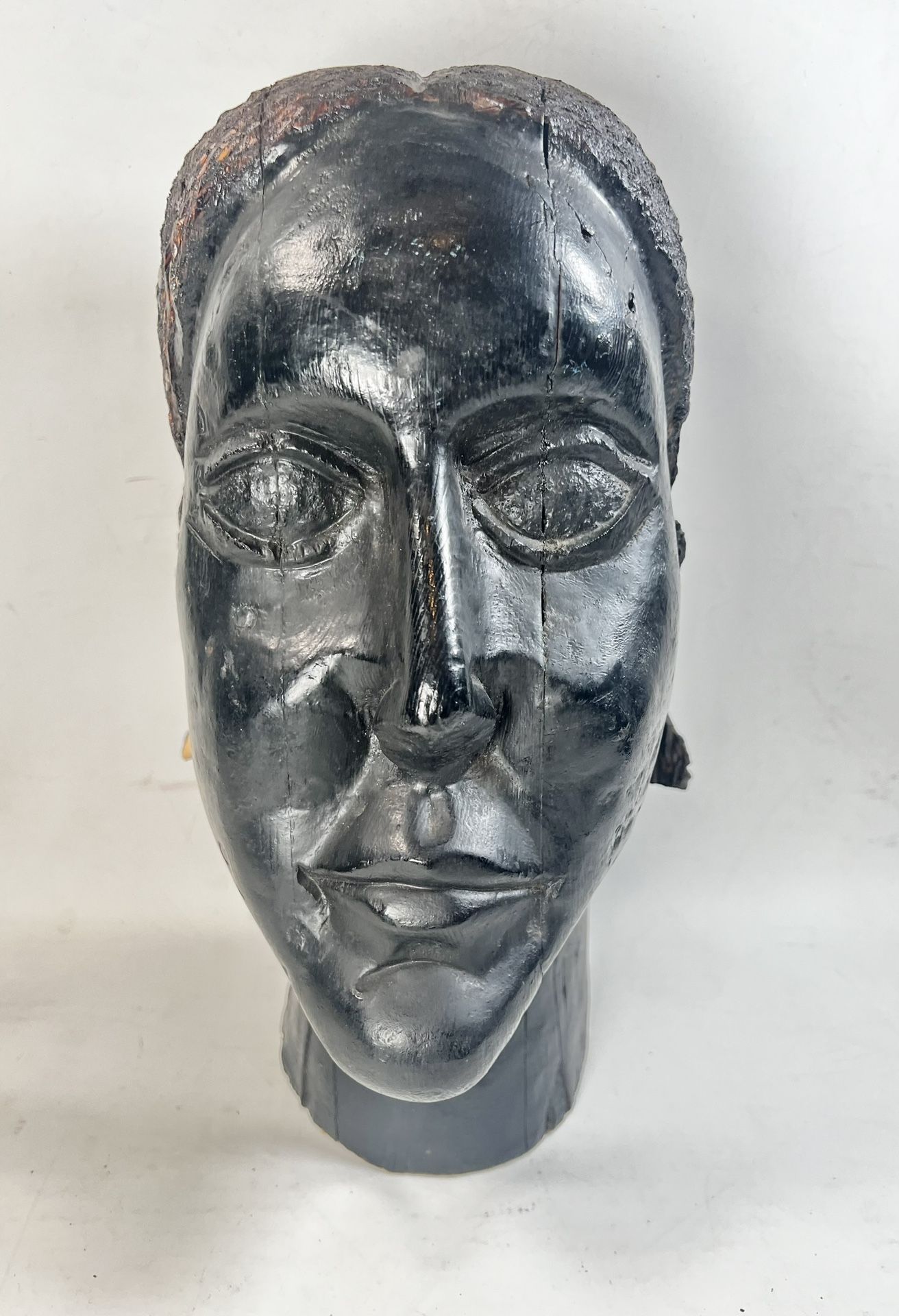 Vintage Hand-Carved Wood Bust – Folk Art Outsider Primitive Americans Sculpture