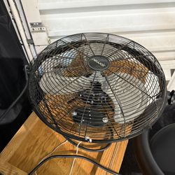 NewAir 18” Wall Fan