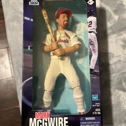 Starting Lineup 1999 BaseBall Mark McGwire *SuperStar Collectible 