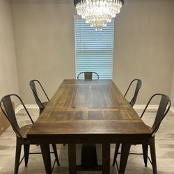 Table for Dining 