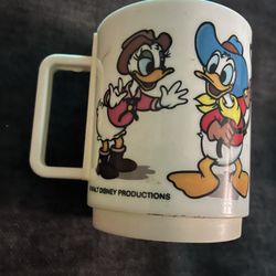 Vintage Donald Duck Cup 
