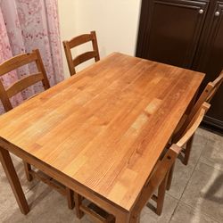 IKEA Dinning Table With 4 Chairs